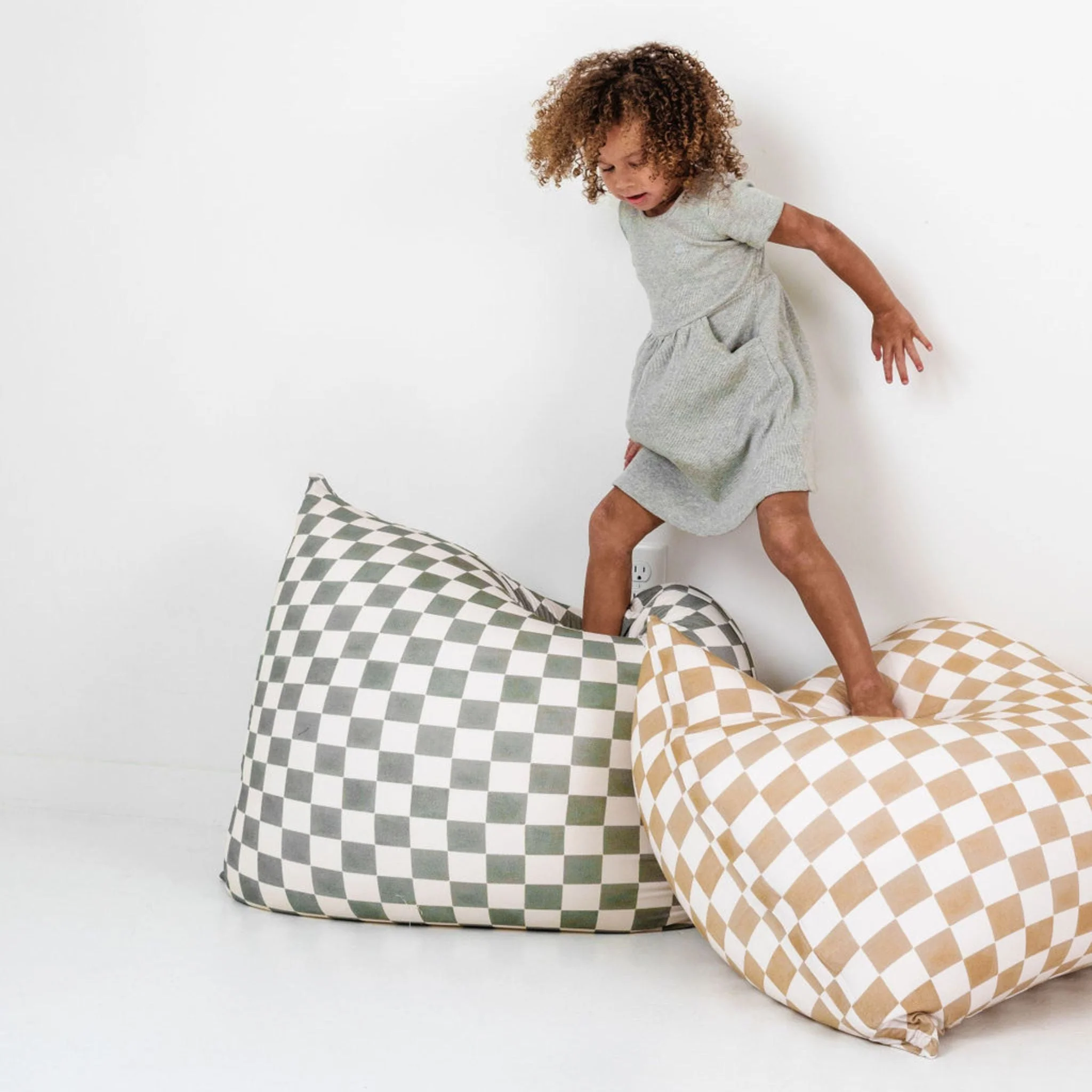 Toki Mats Checker Toffee Bean Bag - Image 5