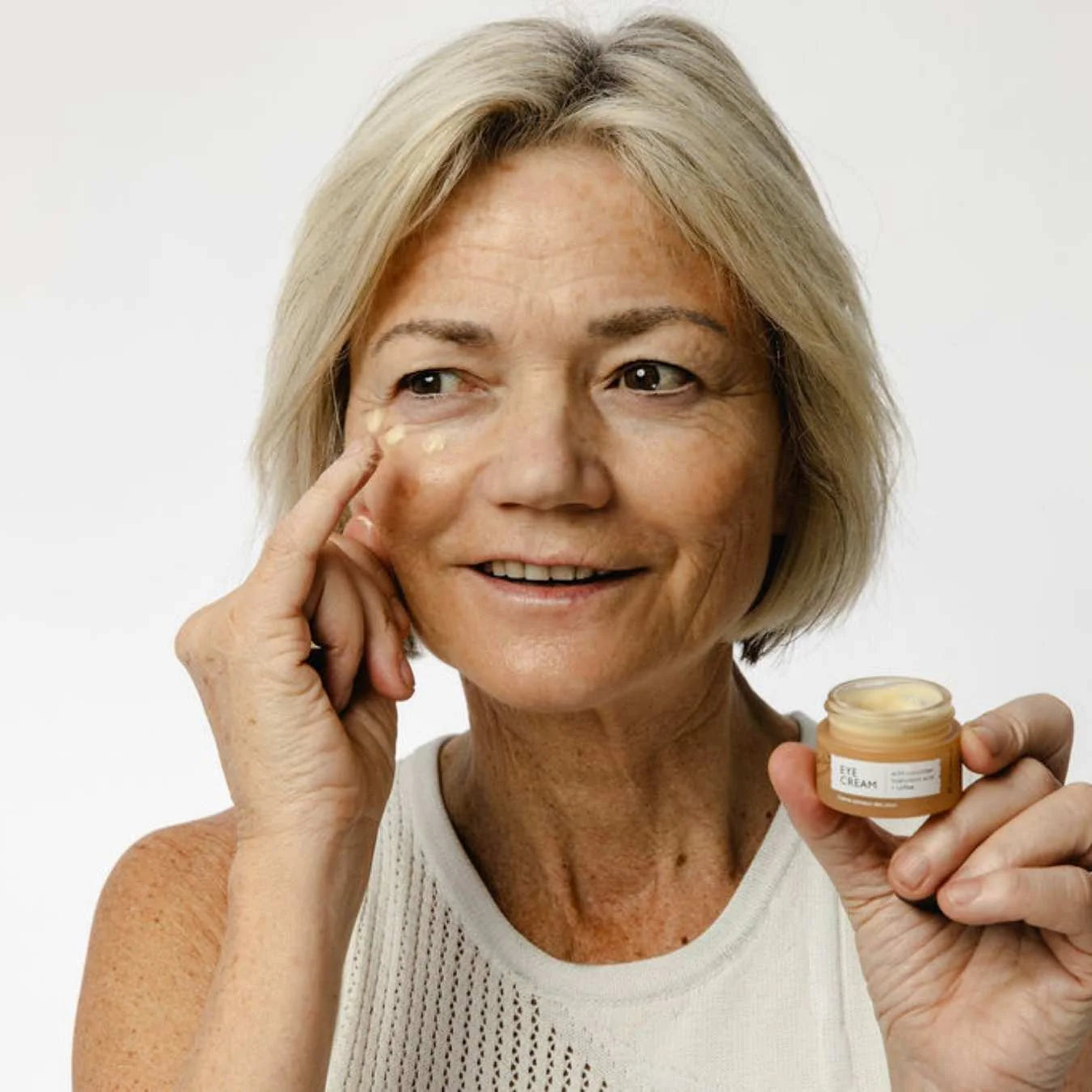 UpCircle Eye Cream with Hyaluronic Acid & Coffee - Image 7