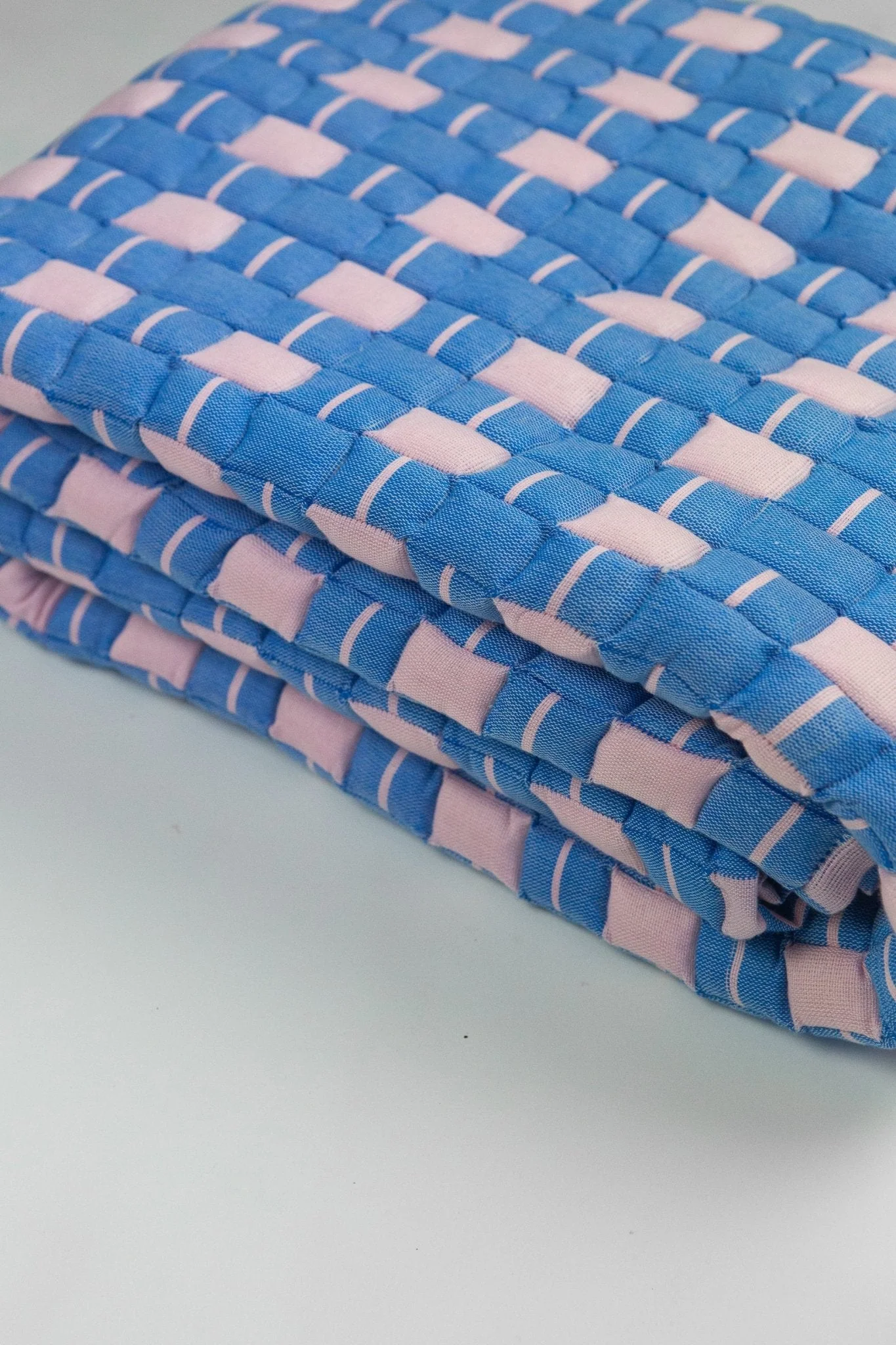 Archive New York Quilted Sujani Throw Blanket - Soft Pink and Blue - Image 5