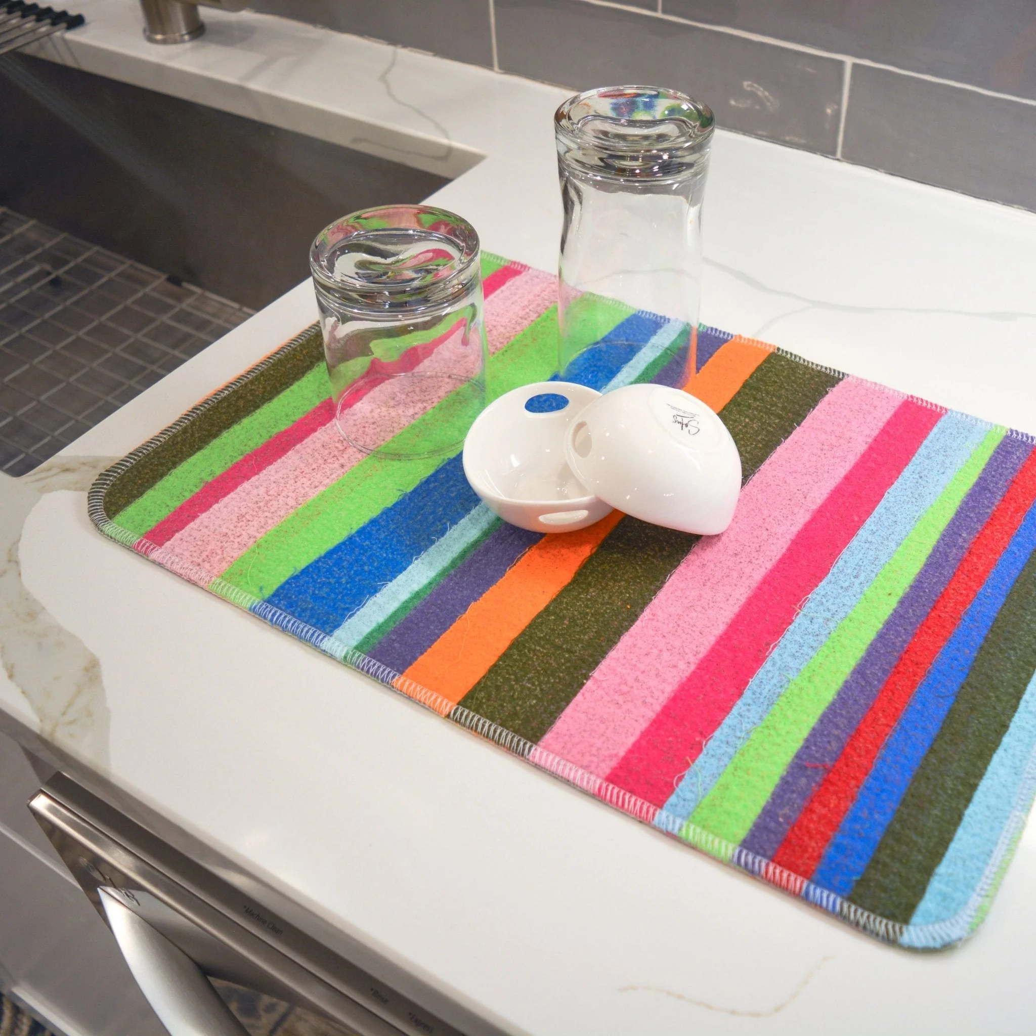 Scrap Felt Placemat / Drying Mat - Image 3