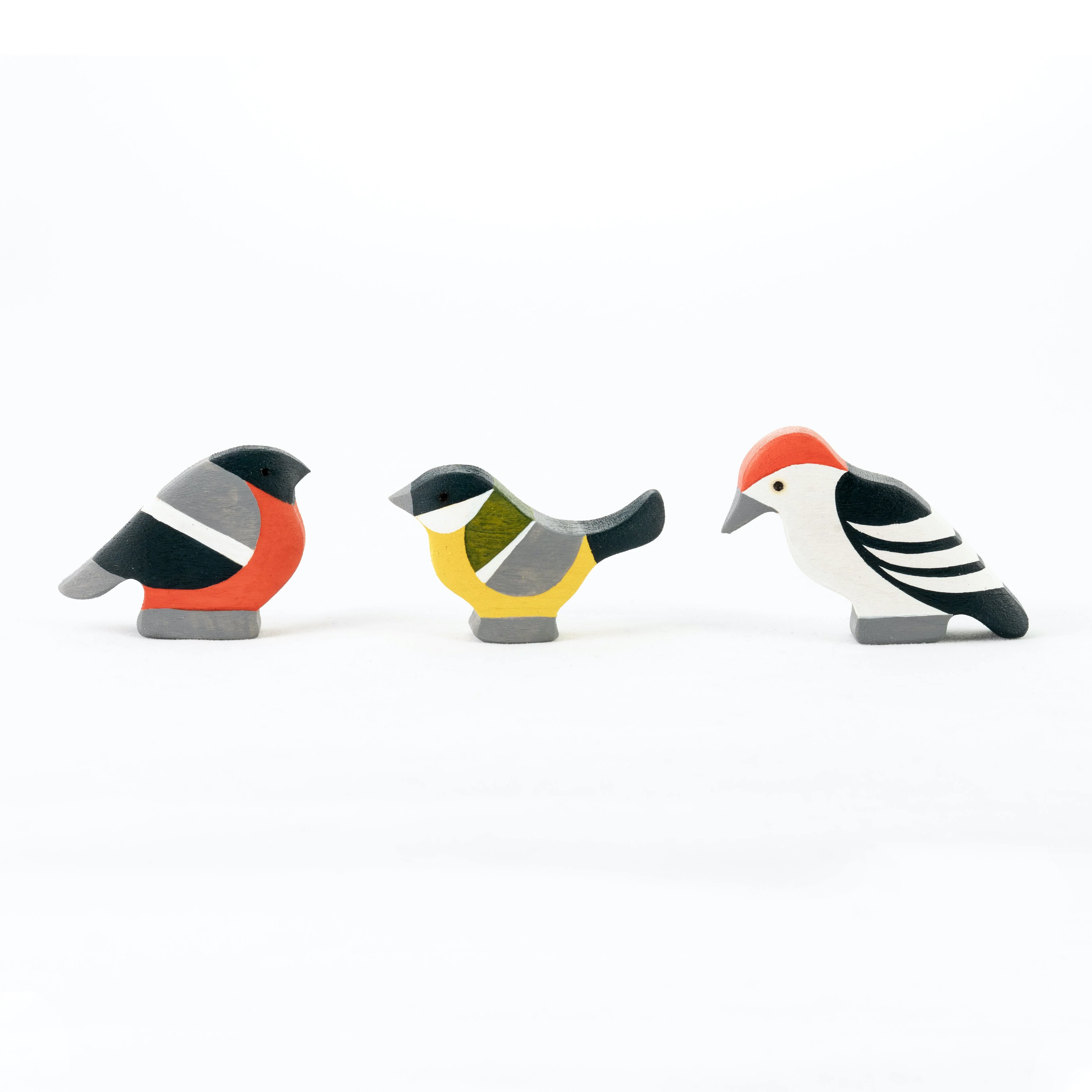 PoppyBabyCo Waldorf Wooden Birds Set painted- 7 pieces - Image 5